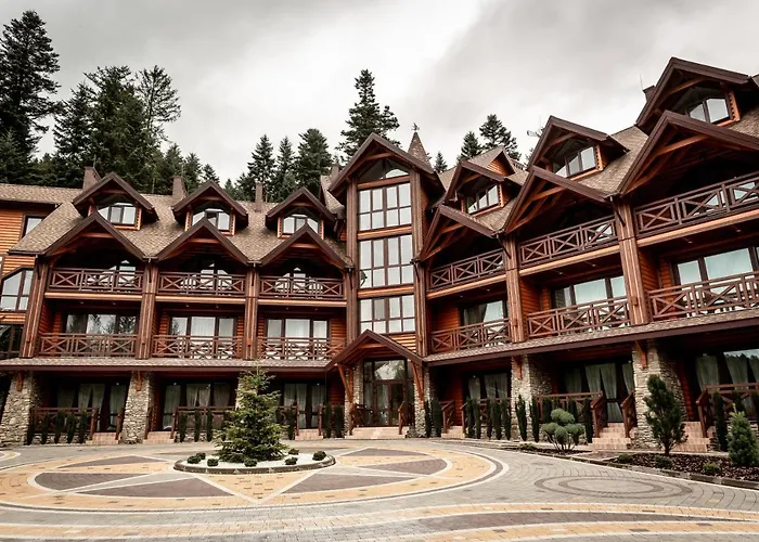 ЛЮБОКРАЙ Готельно-відпочинковий комплекс Східниця